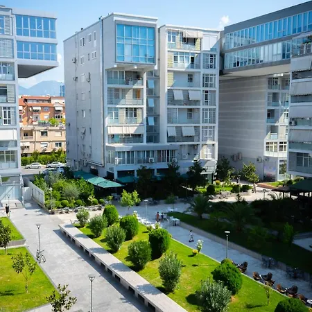 Apartment Chez Sara Tirana